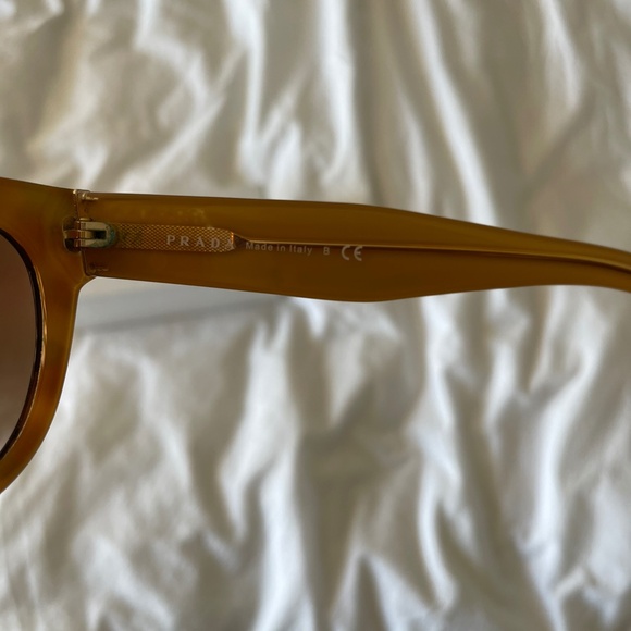 Prada Brown Gradient Caramel Tortoise/Powder Cat Eye Sunglasses - Picture 6 of 10